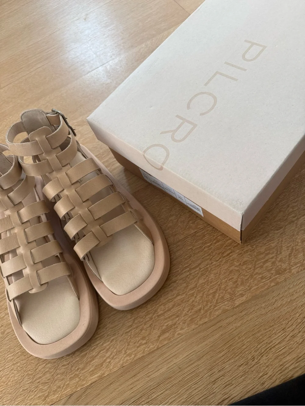 Pilcro Anthropologie Beige Strappy Gladiator Platform Sandals NWT